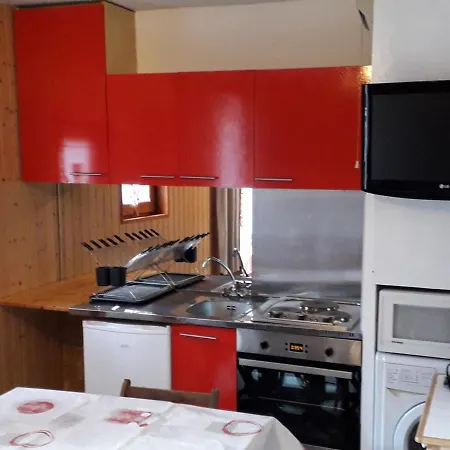 **studio Pour 4 Pers. - Confort, Proximite Commerces/telecabine, Animaux Acceptes** - Fr-1-263-5 Apartment